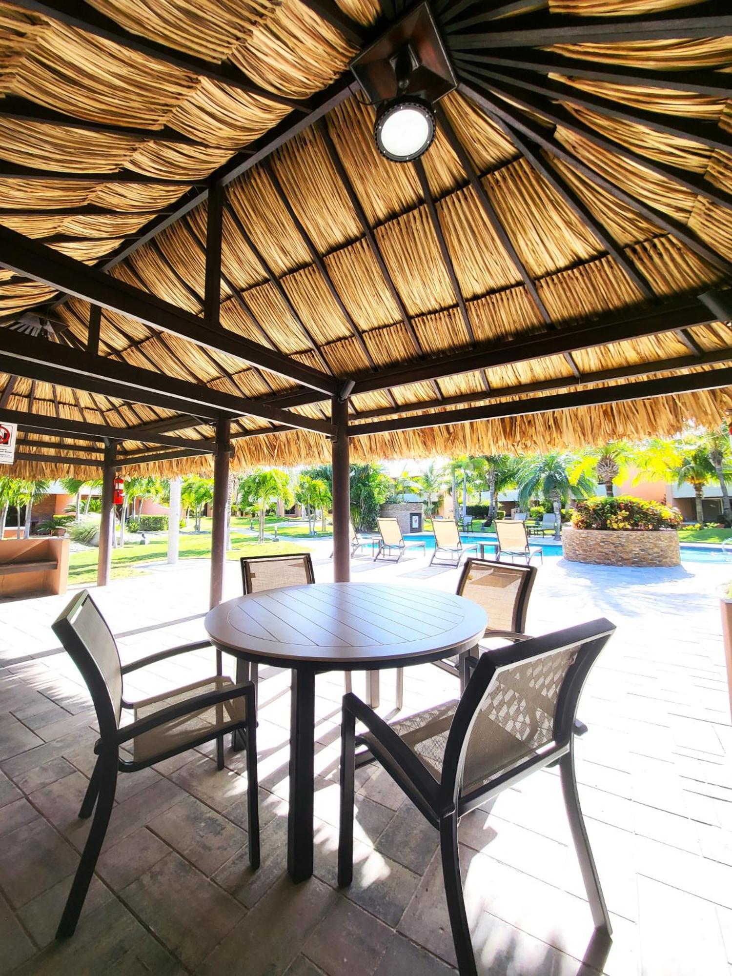 Eagle Beach Steps Away Home Palm Beach Екстер'єр фото