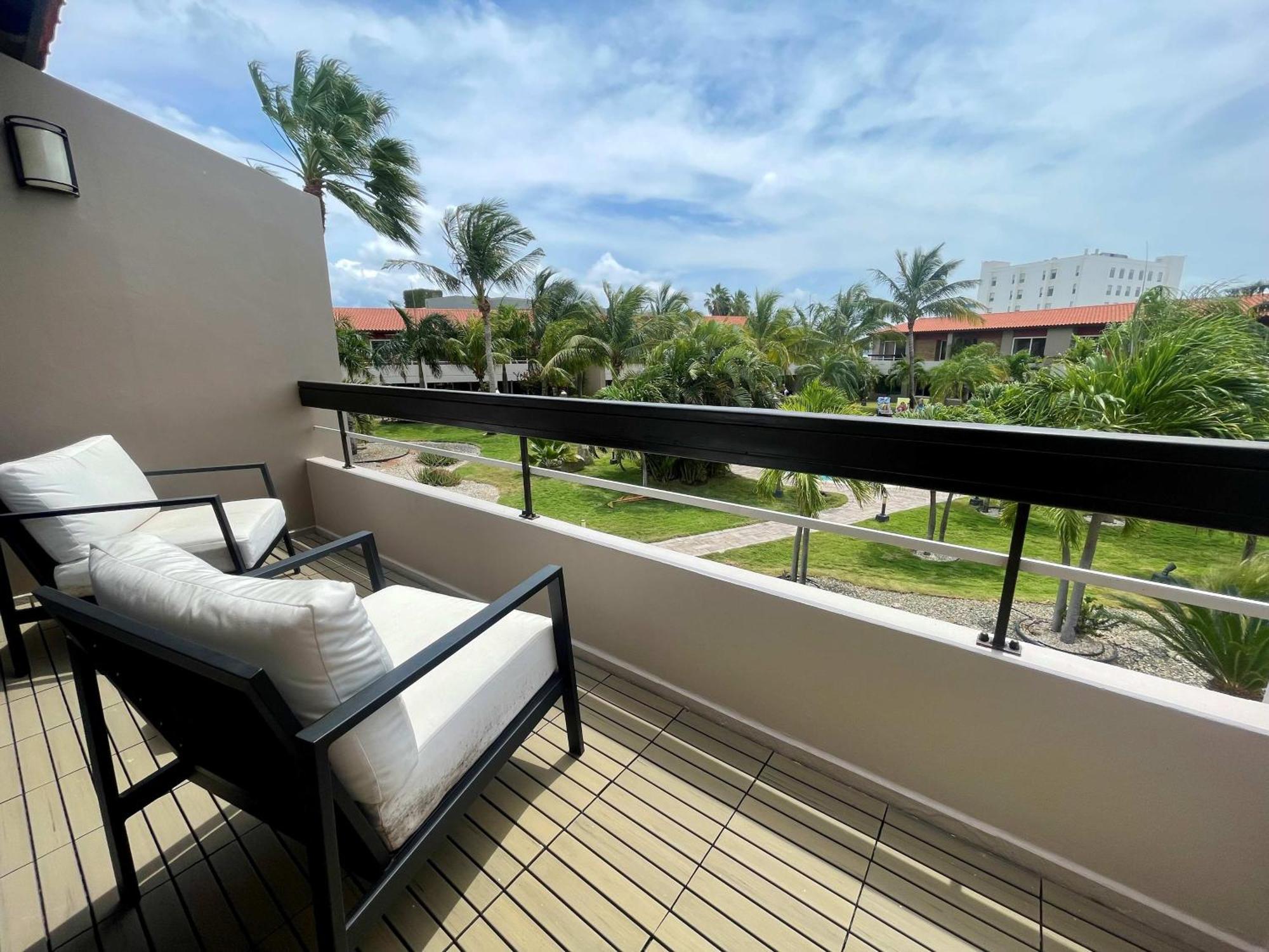 Eagle Beach Steps Away Home Palm Beach Екстер'єр фото